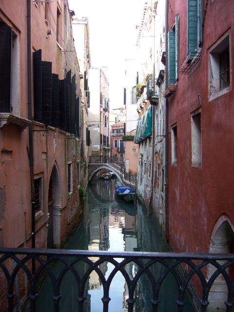 20060103_VeneciaCanales.JPG.jpg