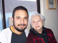 Mi abuelita (la mam� de mi pap�)

My grandmother (the mother of my father)