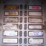 Nuestro timbre "Castillo-Leyton".

Our doorbell "Castillo-Leyton".