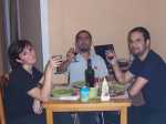En casa de H. y C., nuestros anfitriones al llegar a Barcelona.At H. and C.'s, our hosts in Barcelona.