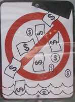 
Un afiche contra el juego excesivo.

A sign against excesive gambling.
