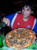 J.P. primo de Fabiola pas� un mes espectacular en Roma

J.P., Fabiola's cousin spent an spectacular month in Rome