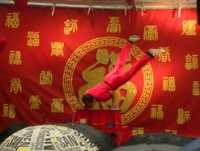 
Acr�bata chino
Chinese Acrobat
