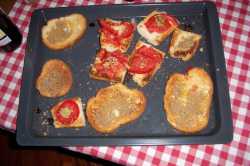 Bruschette (tostadas)Bruschette (toasts)