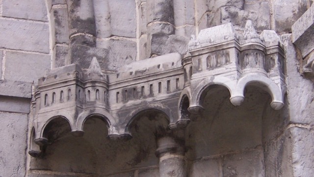 Me gust� mucho este tipo de adorno en una fachadaI liked a lot this type of decoration in a facade