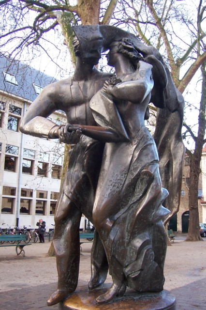 Una rom�ntica esculturaA romantic sculpture