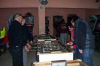 Jugando taca-tacaPlaying table soccer