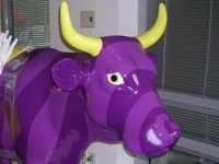 Una instalaci�n en la entrada de Yahoo!An instalation at the entrance of Yahoo!