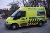 La ambulancia para focas del centroThe seal ambulance of the center