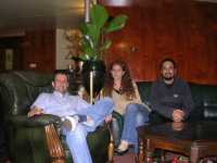 Apenas llegamos, decidimos que ten�amos que hacer una fiesta al d�a siguienteOn arrival, we decided that we had to throw a party on the next day
